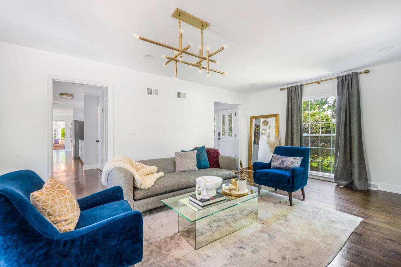 Glen Ellyn Spacious, Luxury Renovated Home With 4 Kings, Firepit מראה חיצוני תמונה