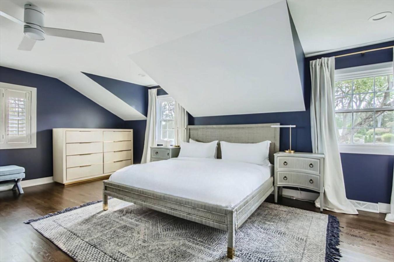 Glen Ellyn Spacious, Luxury Renovated Home With 4 Kings, Firepit מראה חיצוני תמונה